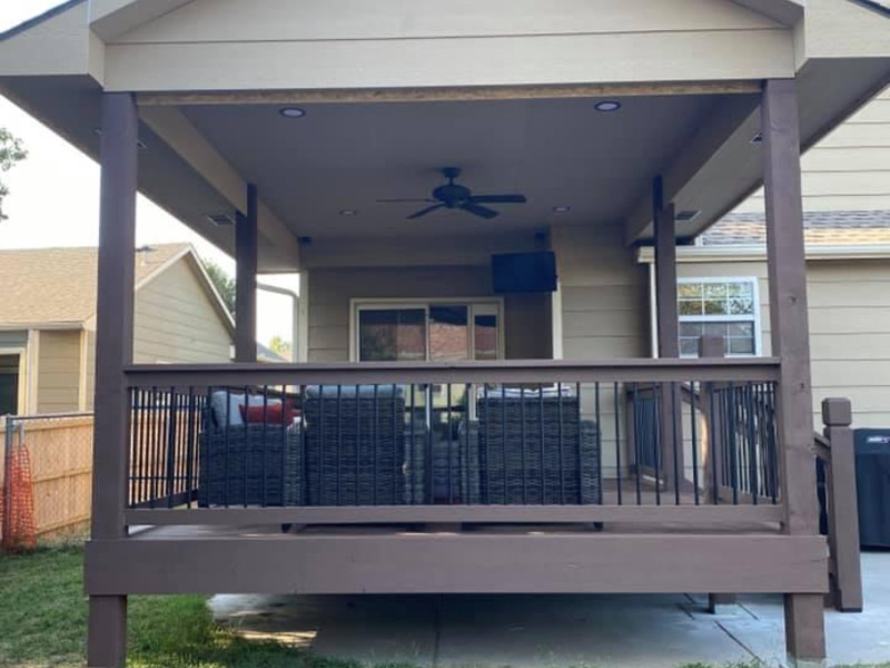 Deck & Patio